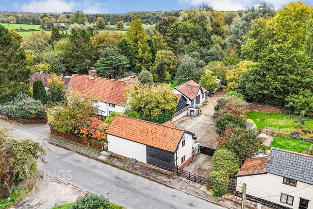 High Road, Needham, Harleston 2 bed barn conversion for sale