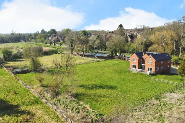 Bath Road, Marlborough, SN8 9 bed detached house for sale