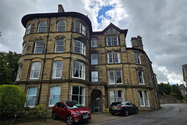 4 bedroom flat for sale