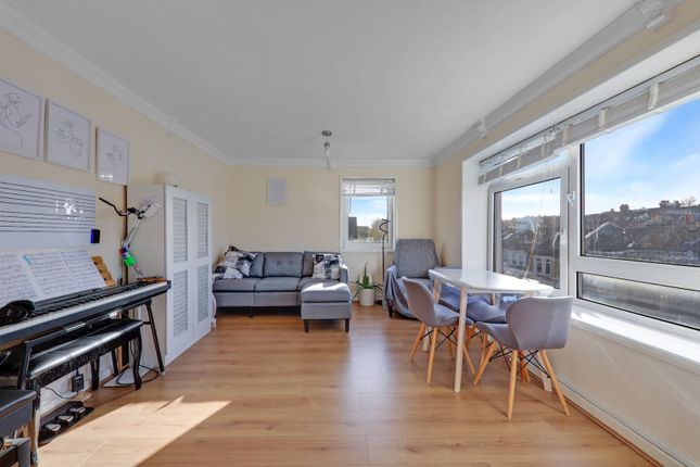 Maple Road, Penge, London 2 bed flat for sale