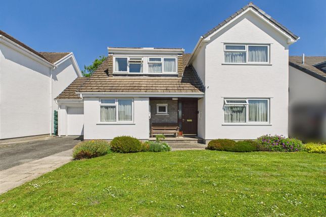 34 Clover Park, Haverfordwest 5 bed detached house for sale