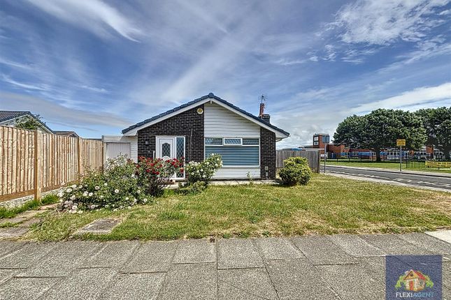Ovington Drive, Southport PR8 3 bed detached bungalow for sale