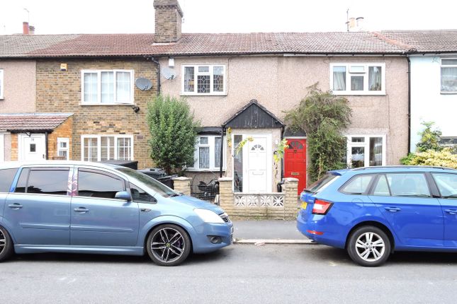 Cecil Road, Cheshunt, Waltham Cross, EN8 2 bed cottage for sale