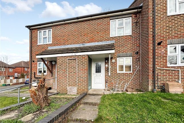 Sweeps Lane, St Mary Cray, Kent, BR5 2 bed terraced house for sale