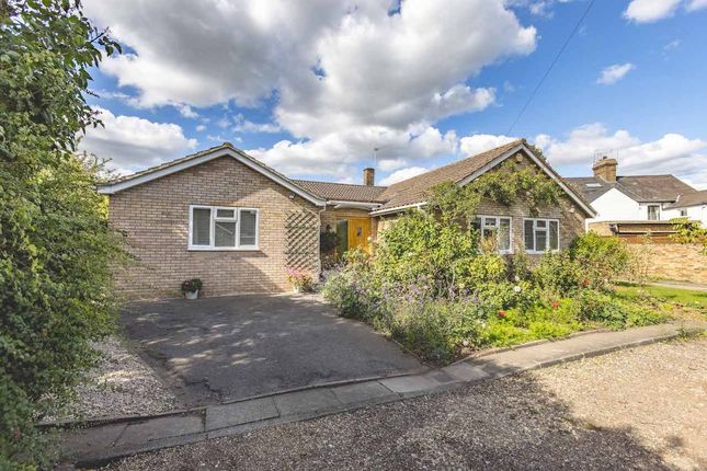 Queens Road, Datchet SL3 4 bed bungalow for sale