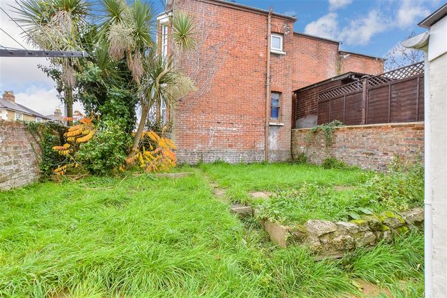 3 bed semi-detached house