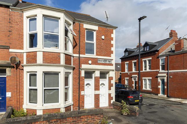 5 bedroom flat for sale