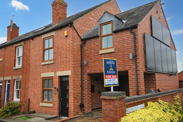 3 bed end terrace house