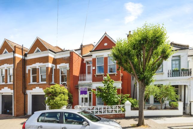 4 bedroom terraced house for sale
