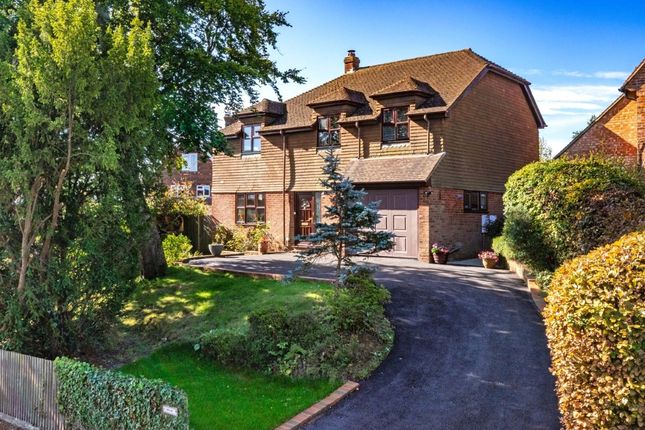 Lower High Street, Wadhurst, East... 4 bed detached house for sale