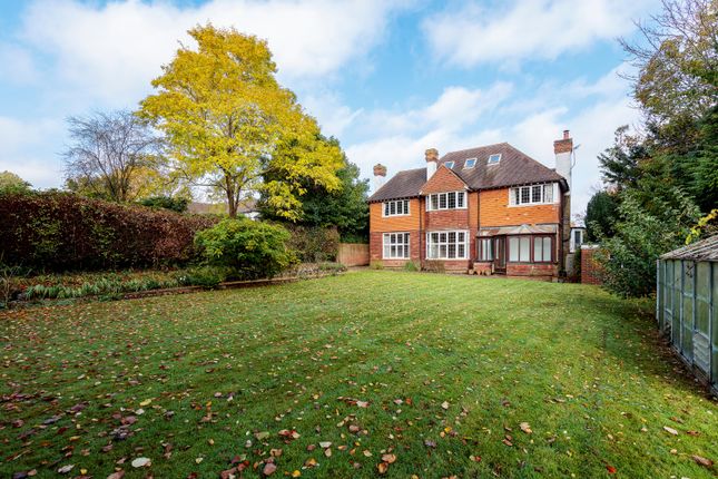 Yardley Park Road, Tonbridge, Kent, TN9 5 bed detached house for sale