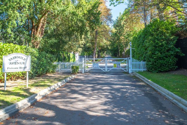 4 bedroom detached bungalow for sale