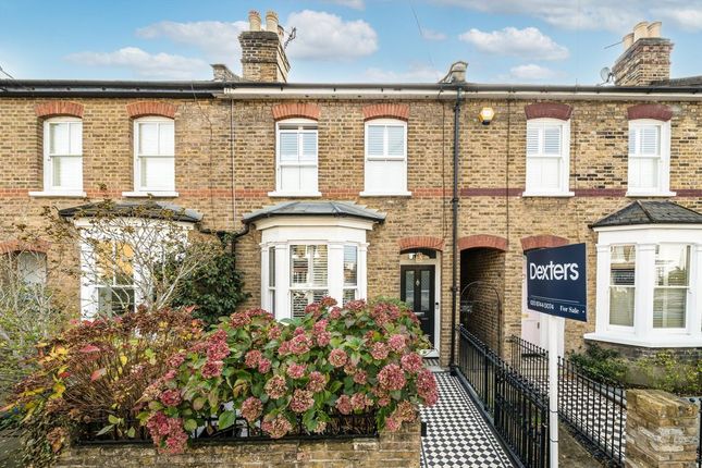 Heathfield North, Twickenham TW2 3 bed terraced house for sale