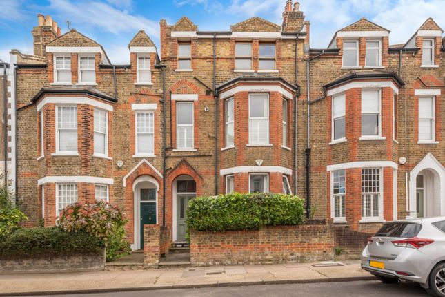 Oakhill Road, London 2 bed flat for sale