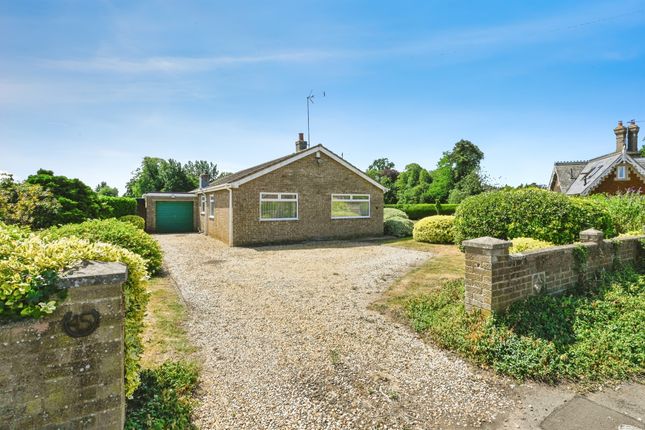 4 bedroom detached bungalow for sale
