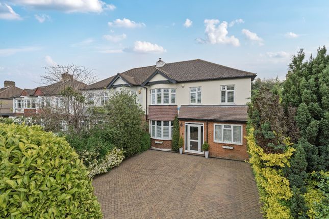Chapel Farm Road, London, SE9 5 bed semi