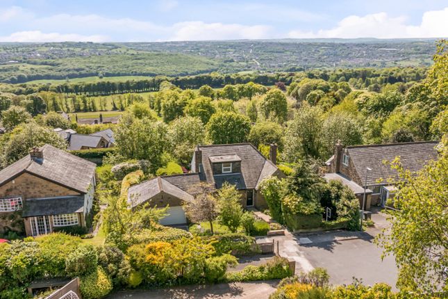 5 bed detached house