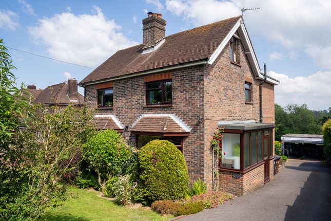 4 bed detached house