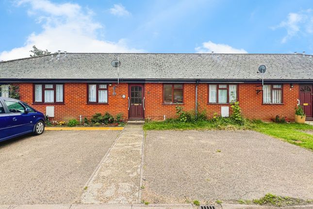 2 bedroom terraced bungalow for sale