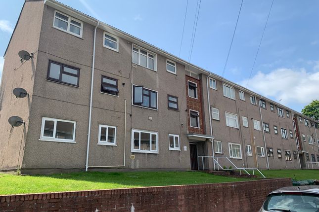 Claude Road, Caerphilly CF83 3 bed flat for sale