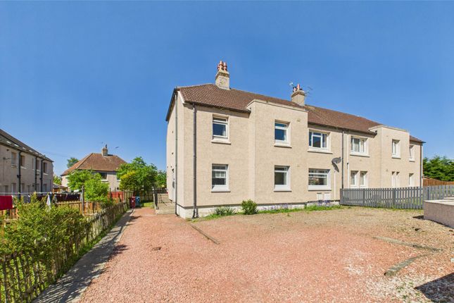 3 bedroom flat for sale