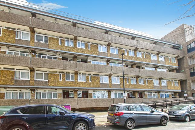 3 bedroom maisonette for sale