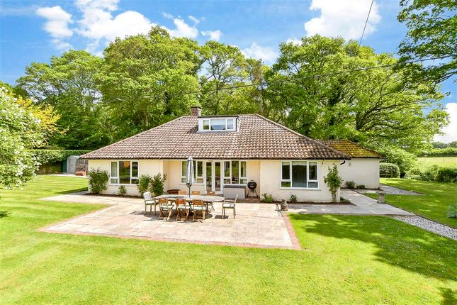 Bury Gate, Bury, Pulborough, West Sussex 3 bed chalet for sale