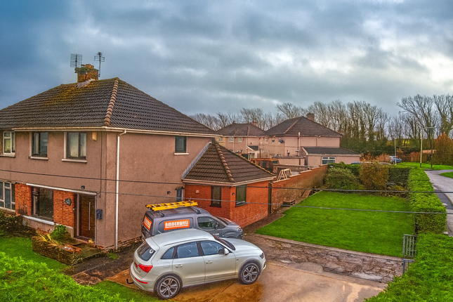 Heol Las, North Cornelly CF33 3 bed semi