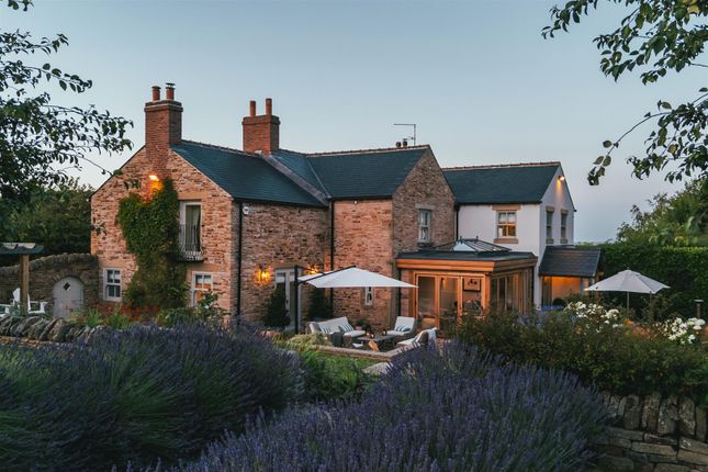 Hood Green, South Yorkshire 5 bed detached house for sale