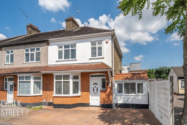 Manor Road, Romford, RM1 3 bed end of terrace house for sale