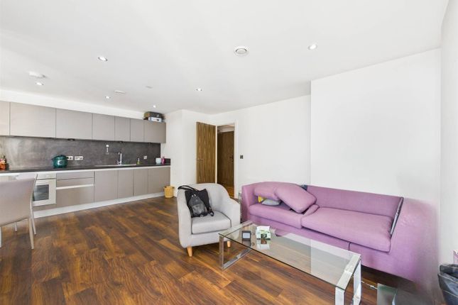 2 bed flat