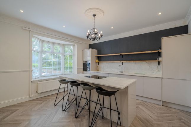 Sunnybank Road, Pontypool NP4 3 bed detached house for sale