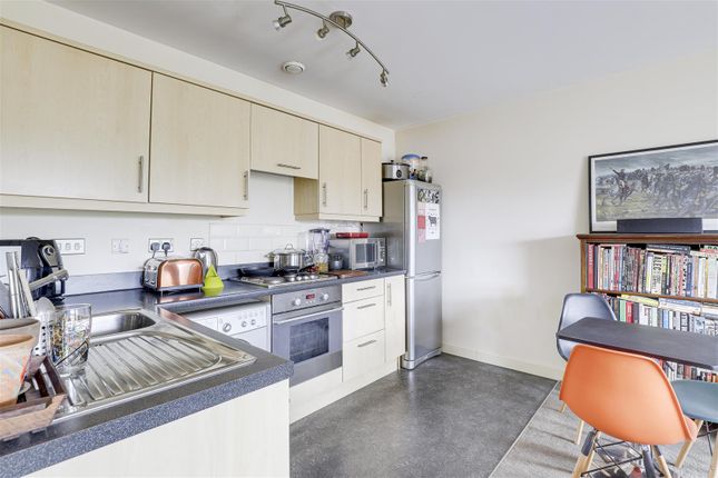 Watermark Close, Sherwood NG5 2 bed flat for sale