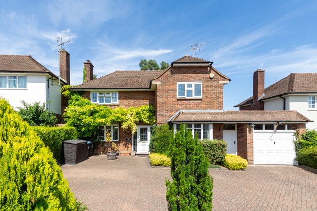 Bridgewater Road, Berkhamsted... 4 bed detached house for sale