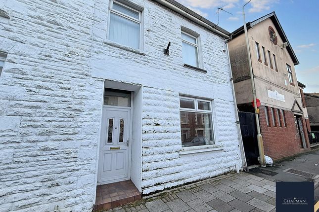 Llewellyn Street, Pontygwaith, CF43 3 bed end of terrace house for sale