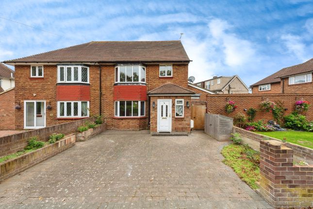 5 bedroom semi-detached house for sale