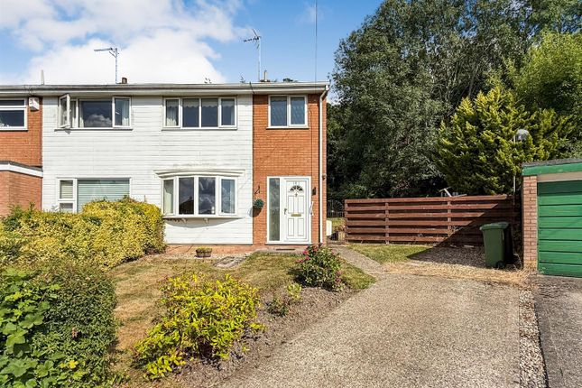Crogen, Lodgevale Park, Chirk 3 bed semi