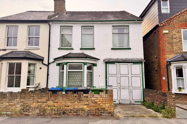4 bedroom semi-detached house for sale