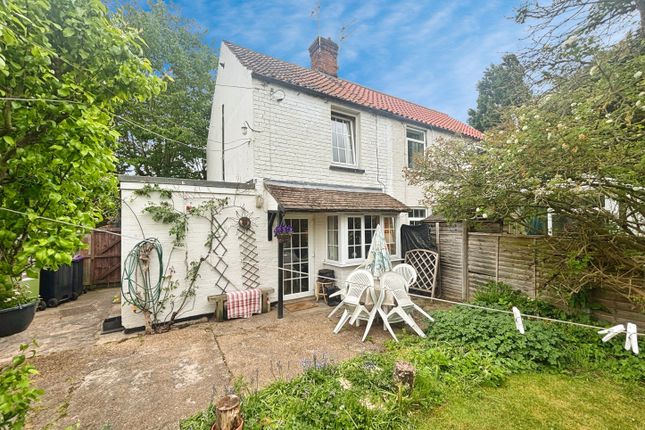 2 bedroom cottage for sale