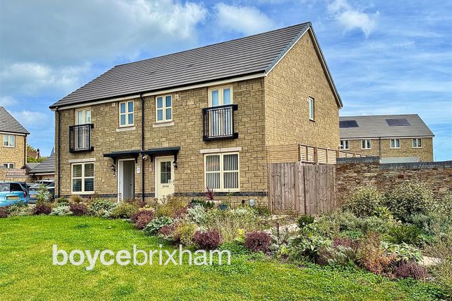 3 bedroom semi-detached house for sale