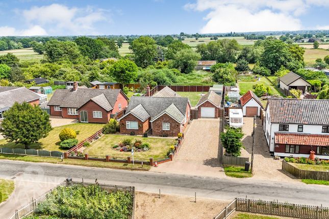 Common Road, Bressingham, Diss 4 bed detached bungalow for sale