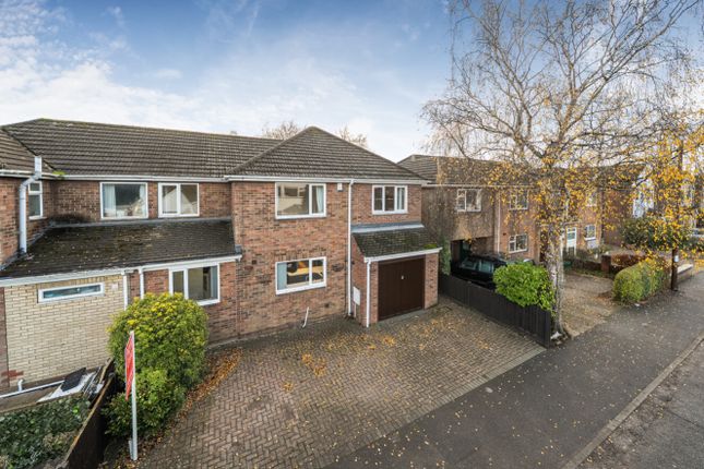 Woodfield Avenue, Lincoln... 4 bed semi