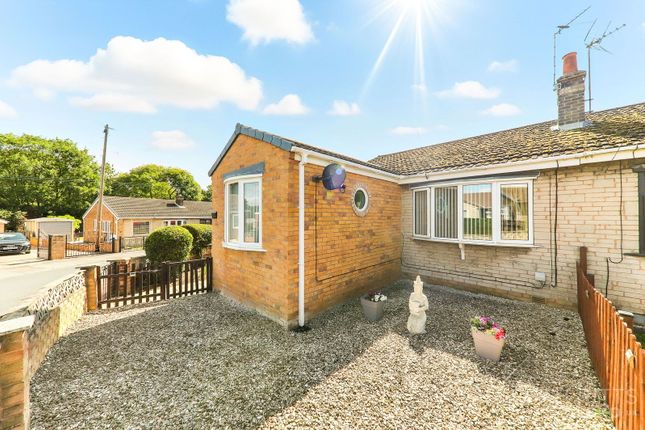 Woodlands Crescent, Pontefract WF9 2 bed semi