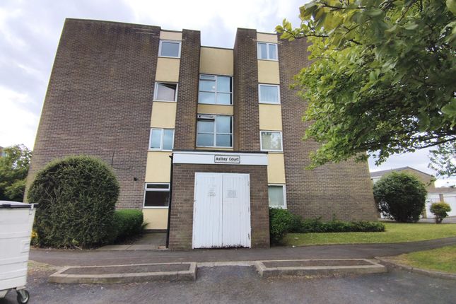 Astley Court, Newcastle upon Tyne NE12 2 bed flat for sale