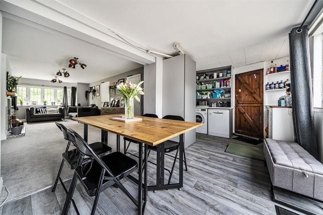 3 bed semi-detached house