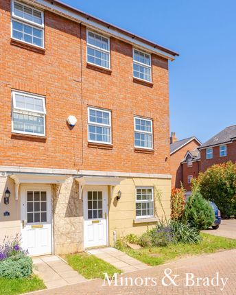 Copenhagen Way, Norwich 4 bed townhouse for sale