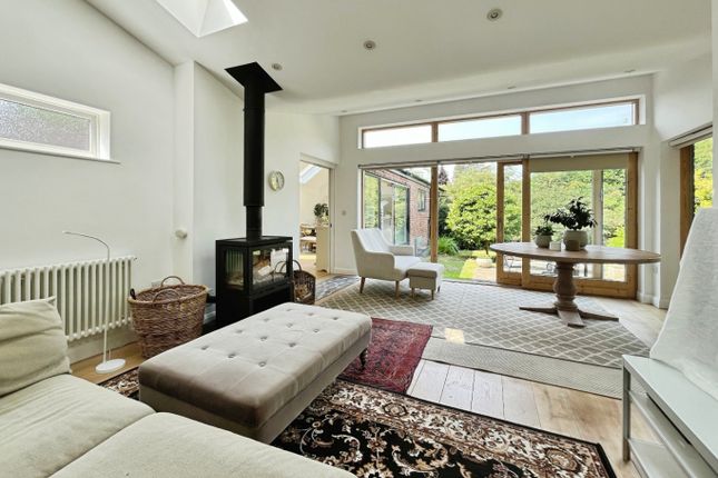 The Paddock, Cottingham, HU16 4RA 4 bed detached house for sale