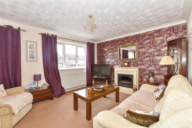 3 bed detached bungalow