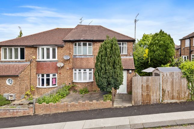 Oak Avenue, London, N10 2 bed flat for sale