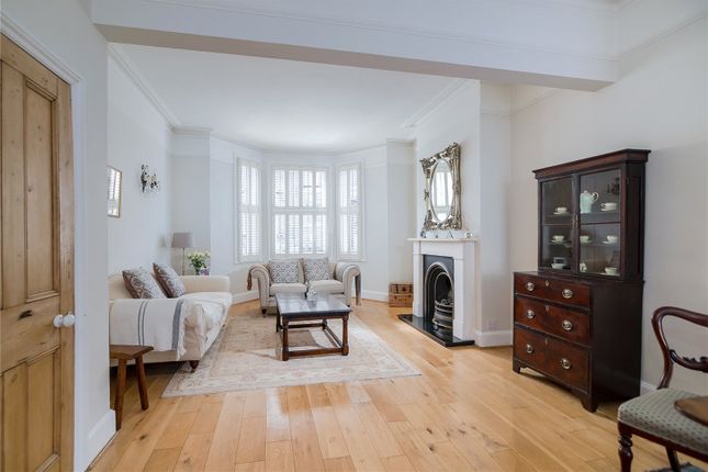 Salcott Road, London, SW11 3 bed terraced house for sale